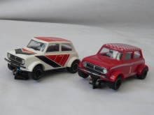 ＳＣＡＬＥＸＴＲＩＣ　ＭＩＮＩ１２７５ＧＴ　英国製　￥８，１９０－（１ケ）